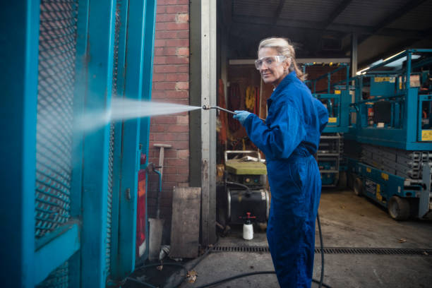 Best Factory Floor Cleaning  in Indian Hills, NM